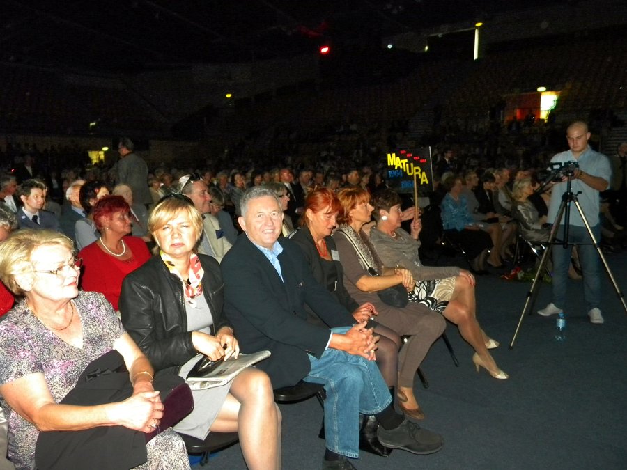 AZ01.jpg
